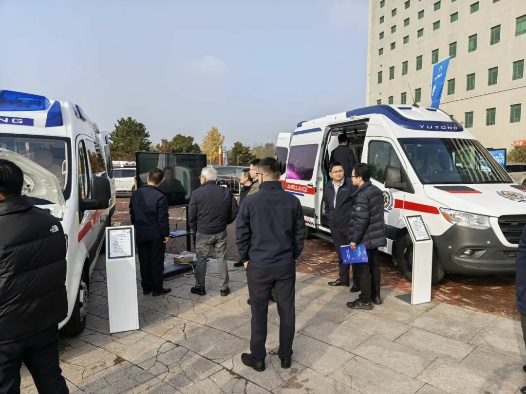 智慧响应，护航生命 | 亿万先生MR救护车参加第六届中国急救大会，共筑大急救体系