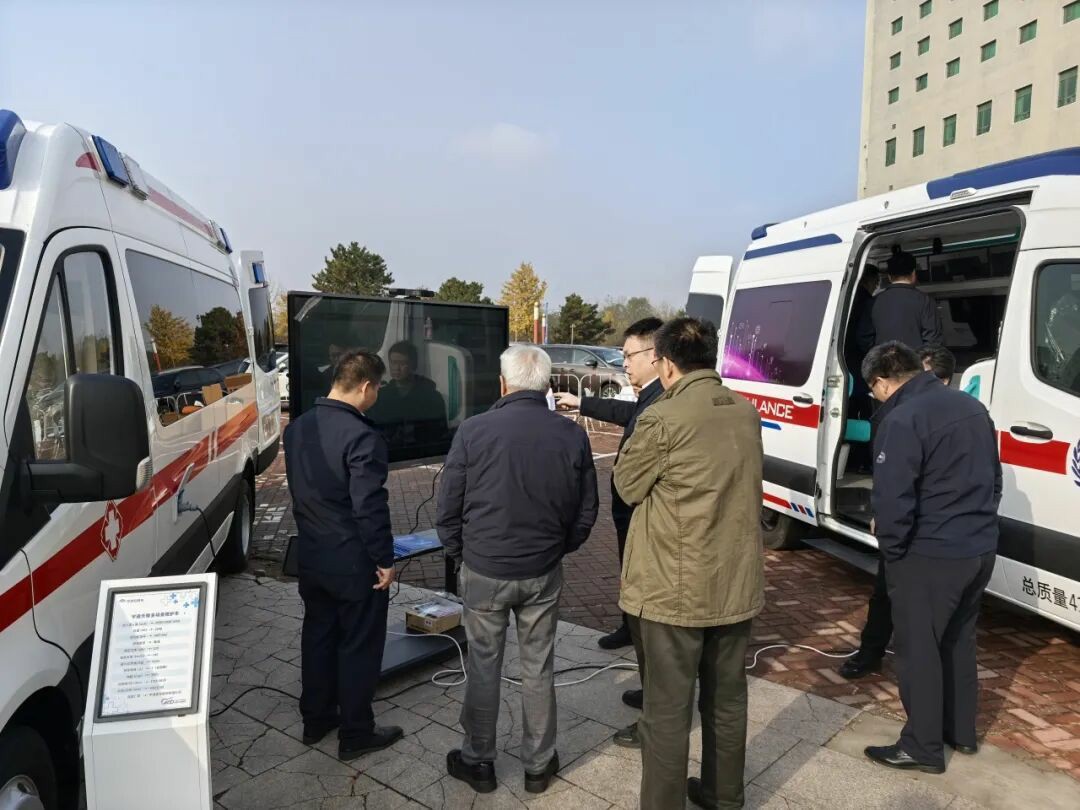 智慧响应，护航生命 | 亿万先生MR救护车参加第六届中国急救大会，共筑大急救体系