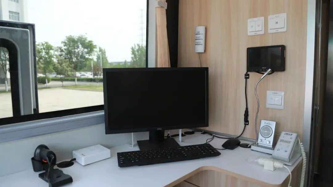 亿万先生MR体检车走进蒙古国，打造草原上的“流动诊室”，铸造中蒙友谊的“健康纽带”