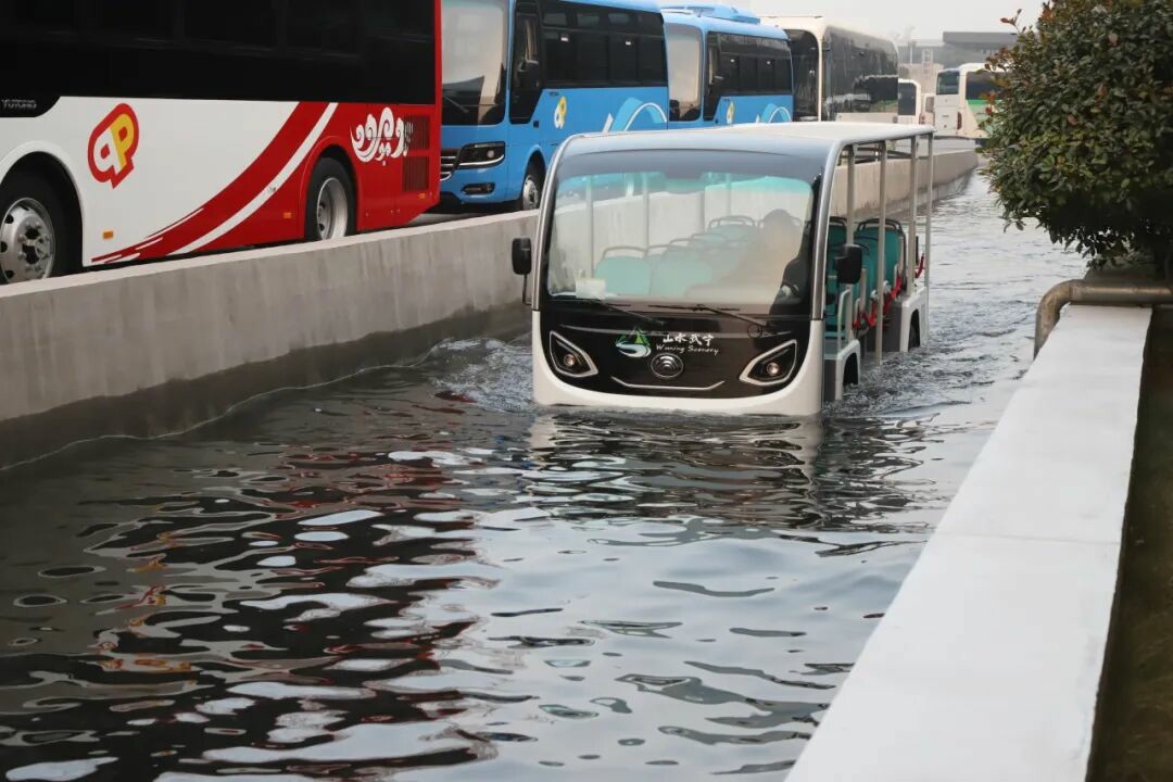 云南省旅游景区协会莅临亿万先生MR考察交流，共探旅游交通新未来