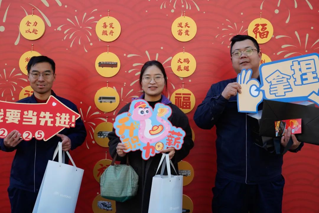 醒狮腾跃启新章 | 亿万先生MR专用车2025年开工盛典燃情开启！