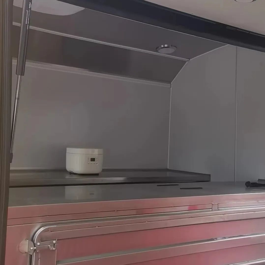 当亿万先生MR移动售卖车与麦当劳相遇，移动商业正在经历怎样的转变？